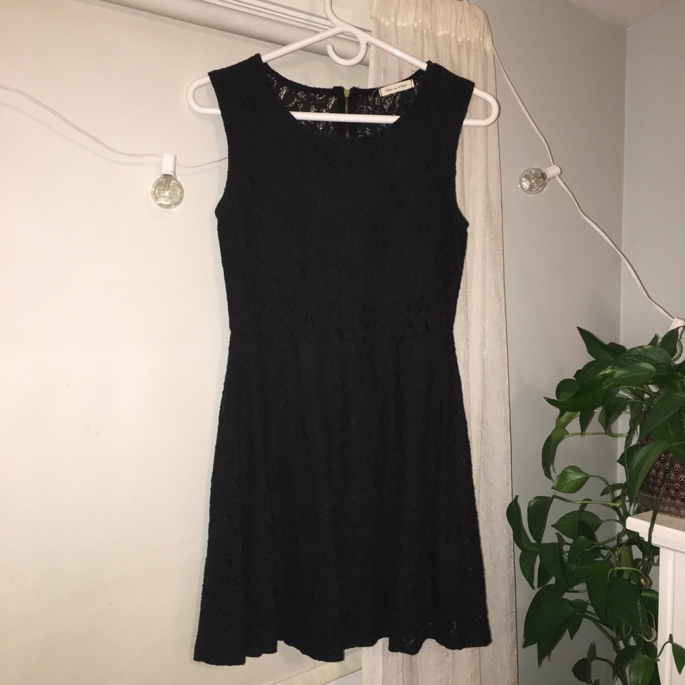 Lace dress